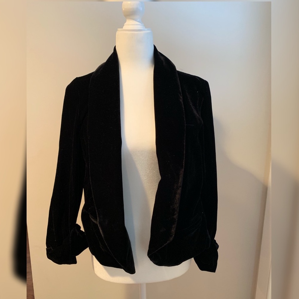 Nordstrom velour blazer. Size L. Perfect condition